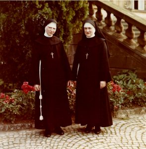 Ordensschwestern Salesia (links) und Isidora (rechts)