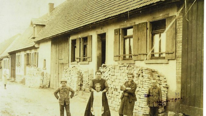 Hahnenstraße 6 Blick nach Westen 1925