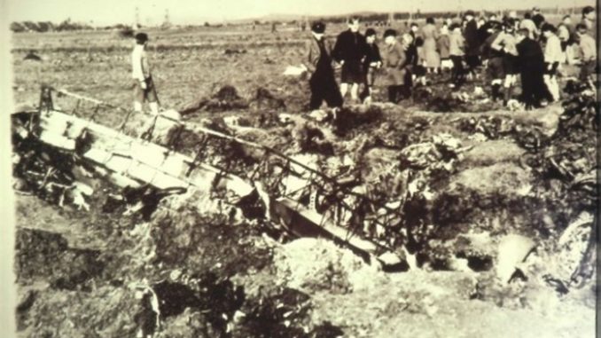 3 Absturz Flugzeug