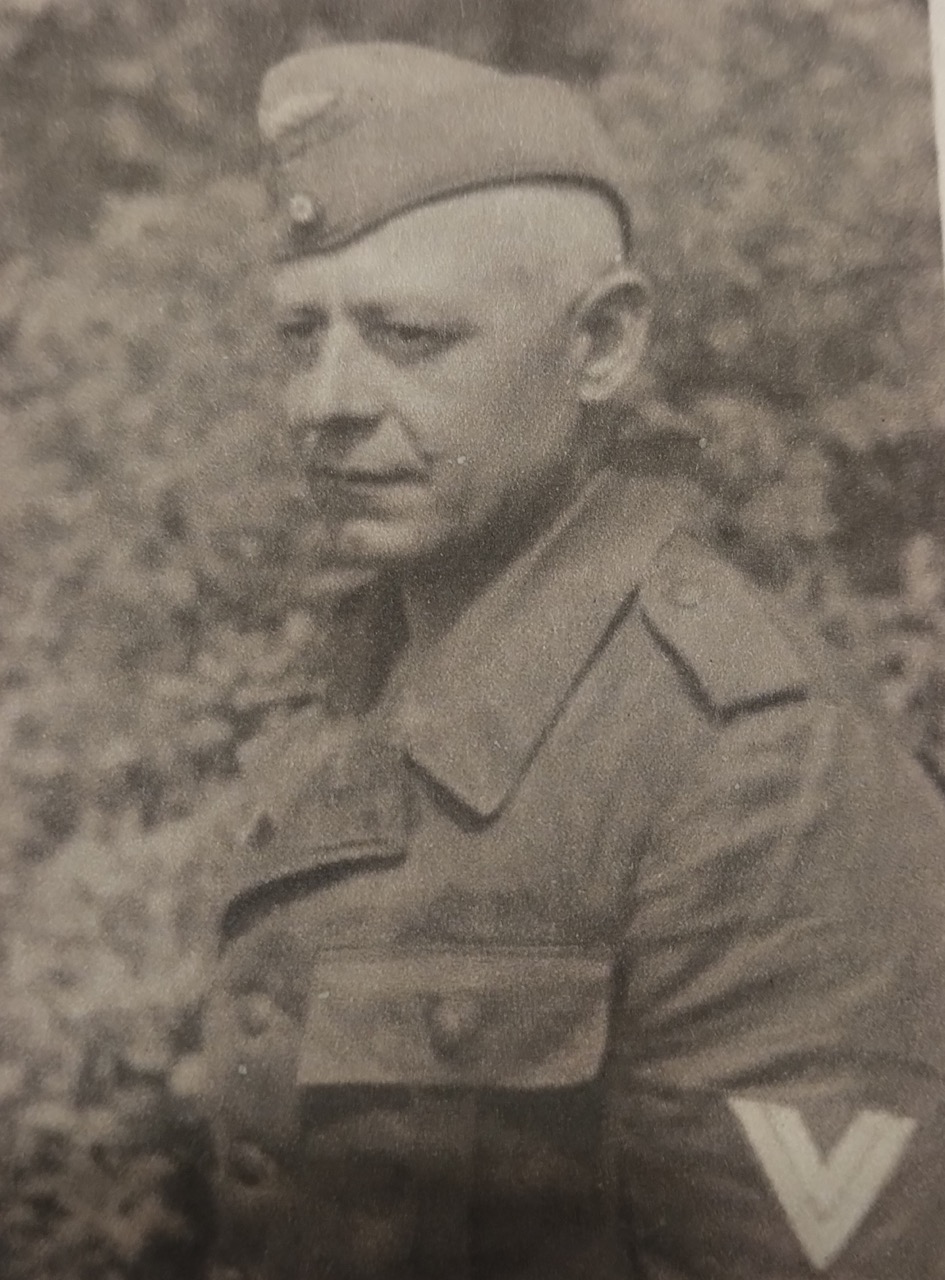 Eugen Sapandowski als Soldat 1942 