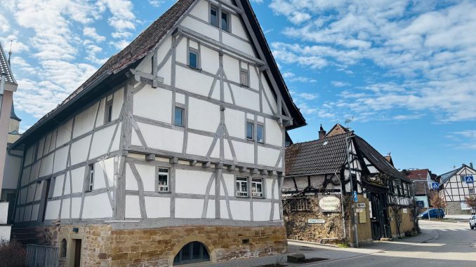 Firstständerhaus2025DG